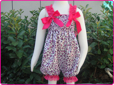 童裝批發 歐美外貿時尚女童燈籠褲 寶寶吊帶連體童褲批發 廠價直 - 童裝批發 歐美外貿時尚女童燈籠褲 寶寶吊帶連體童褲批發 廠價直廠家 - 童裝批發 歐美外貿時尚女童燈籠褲 寶寶吊帶連體童褲批發 廠價直價格 - 義烏市卡仆服飾 - 