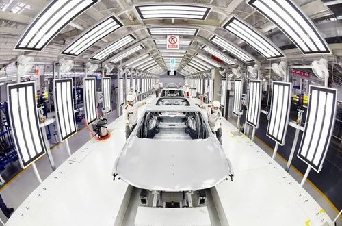 汽車(chē)頭條 7月15號(hào)開(kāi)始預(yù)售 紅旗h9正式開(kāi)始量產(chǎn)